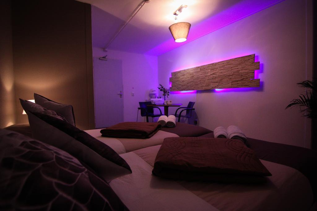 Auberge de jeunesse Het Wapen Van Pernis Extérieur photo