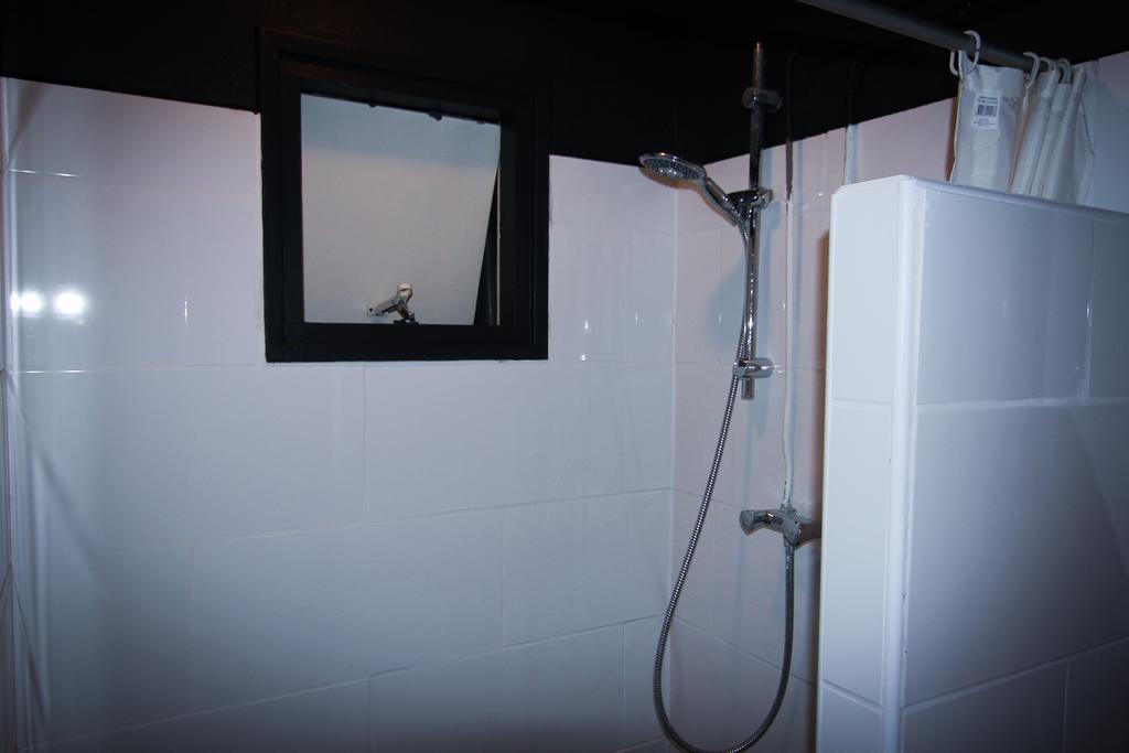 Auberge de jeunesse Het Wapen Van Pernis Extérieur photo