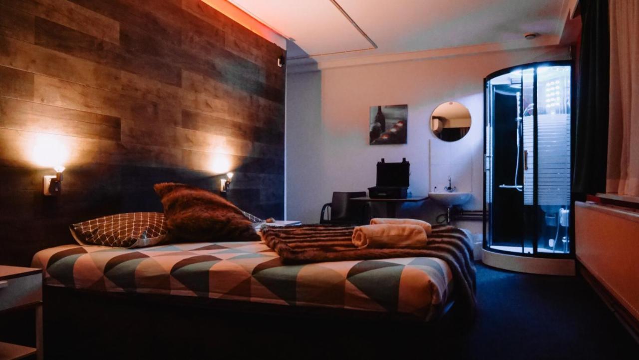 Auberge de jeunesse Het Wapen Van Pernis Extérieur photo